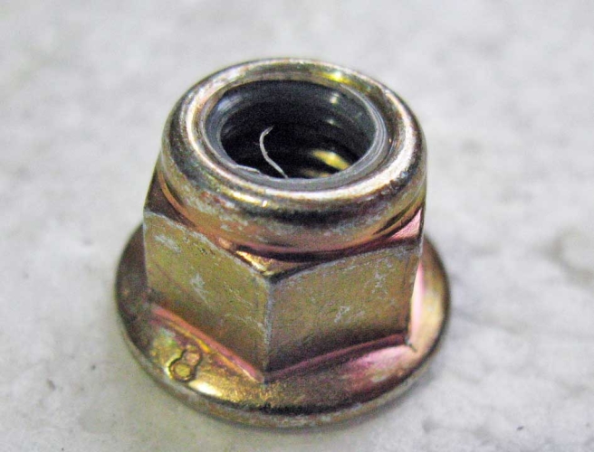 купить Гайка M10 самоконтр.  DIN 6926