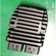 купить Регулятор напряжения 12В